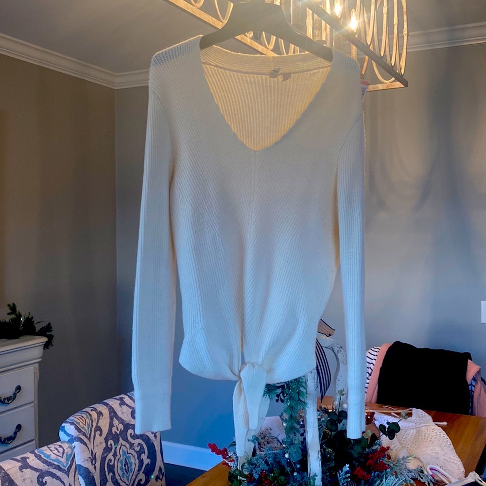 Anthropologie size extra small cream sweater